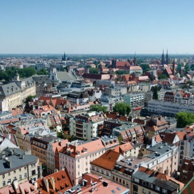 Why Poland Is an Attractive Real Estate Market for Foreign Investors Now